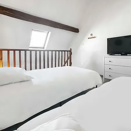 Geek Et Chic A - Grand Confort Ideal Pour Familles, Equipes Sportives